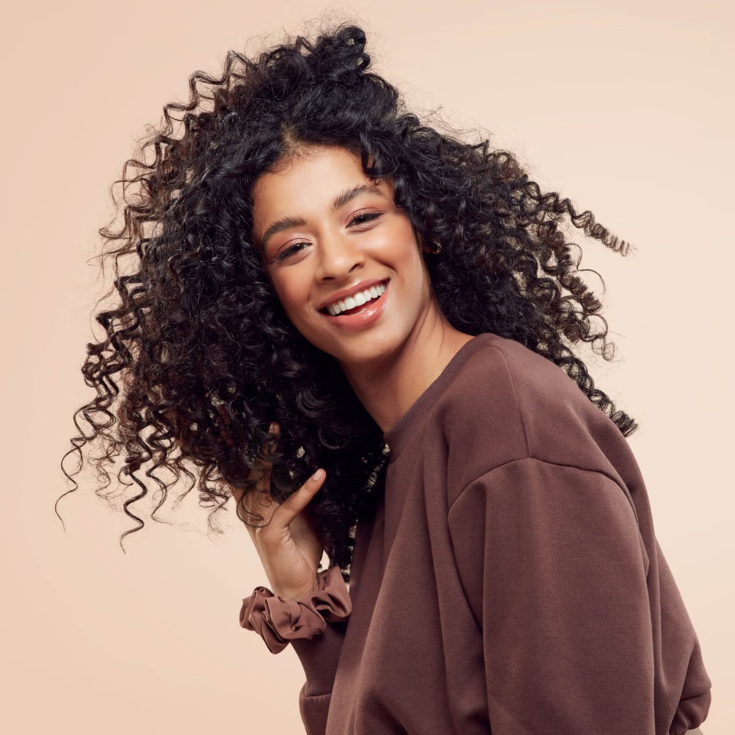 GROW GORGEOUS Curl Revival Mist - Sprejs cirtainiem matiem, 150ml