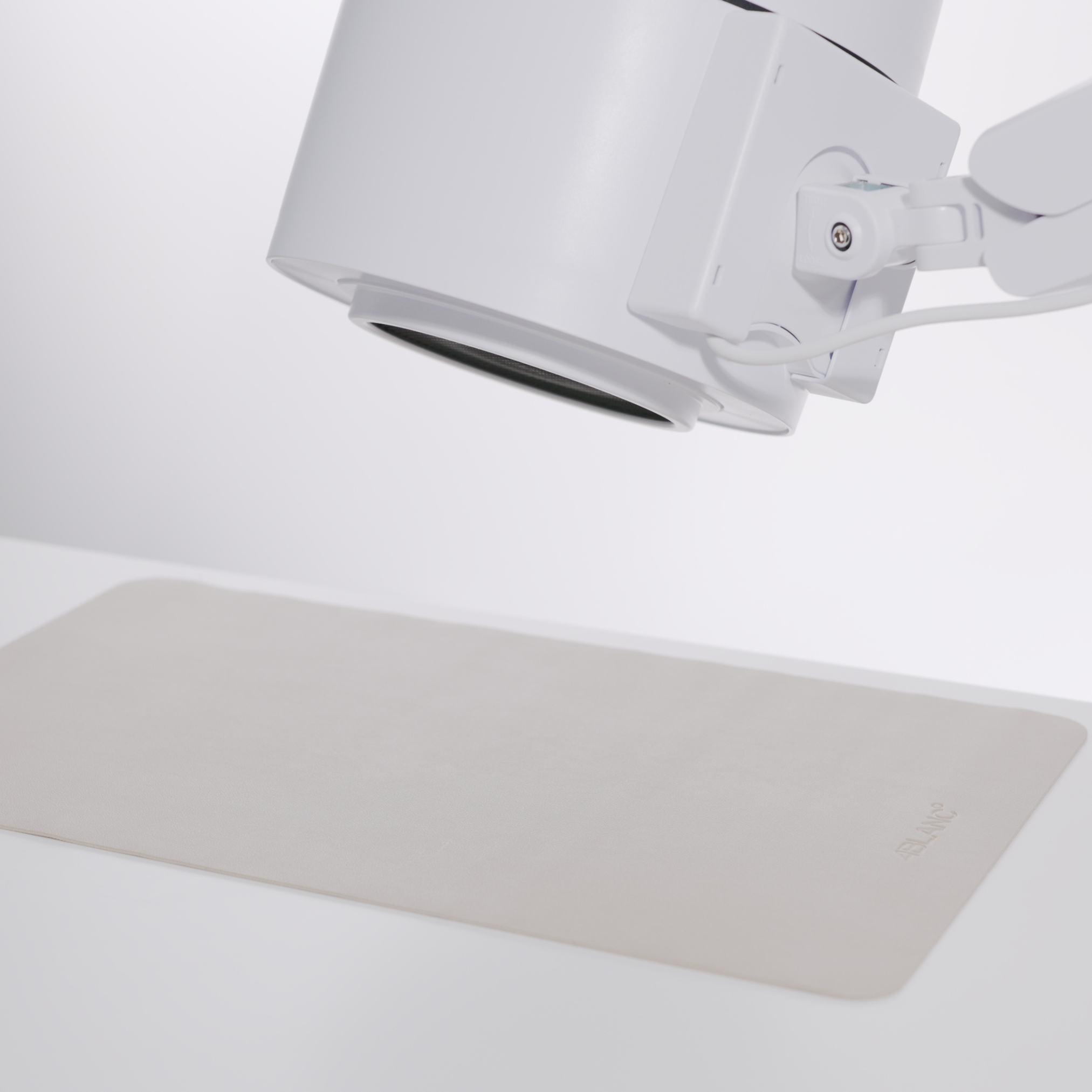 Коврик для маникюрного стола 4BLANC, Бежевый