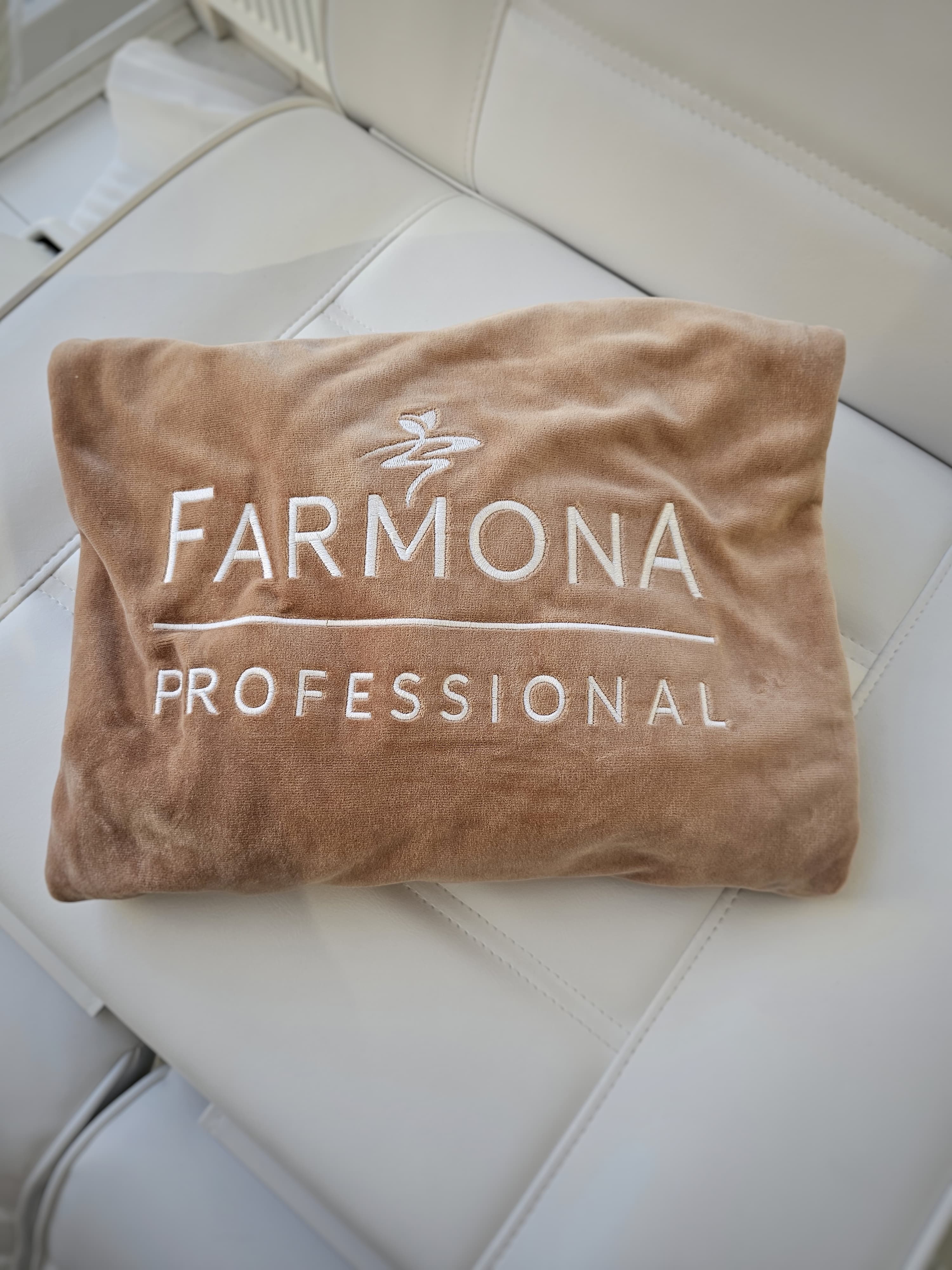 Farmona pleds, bēšs