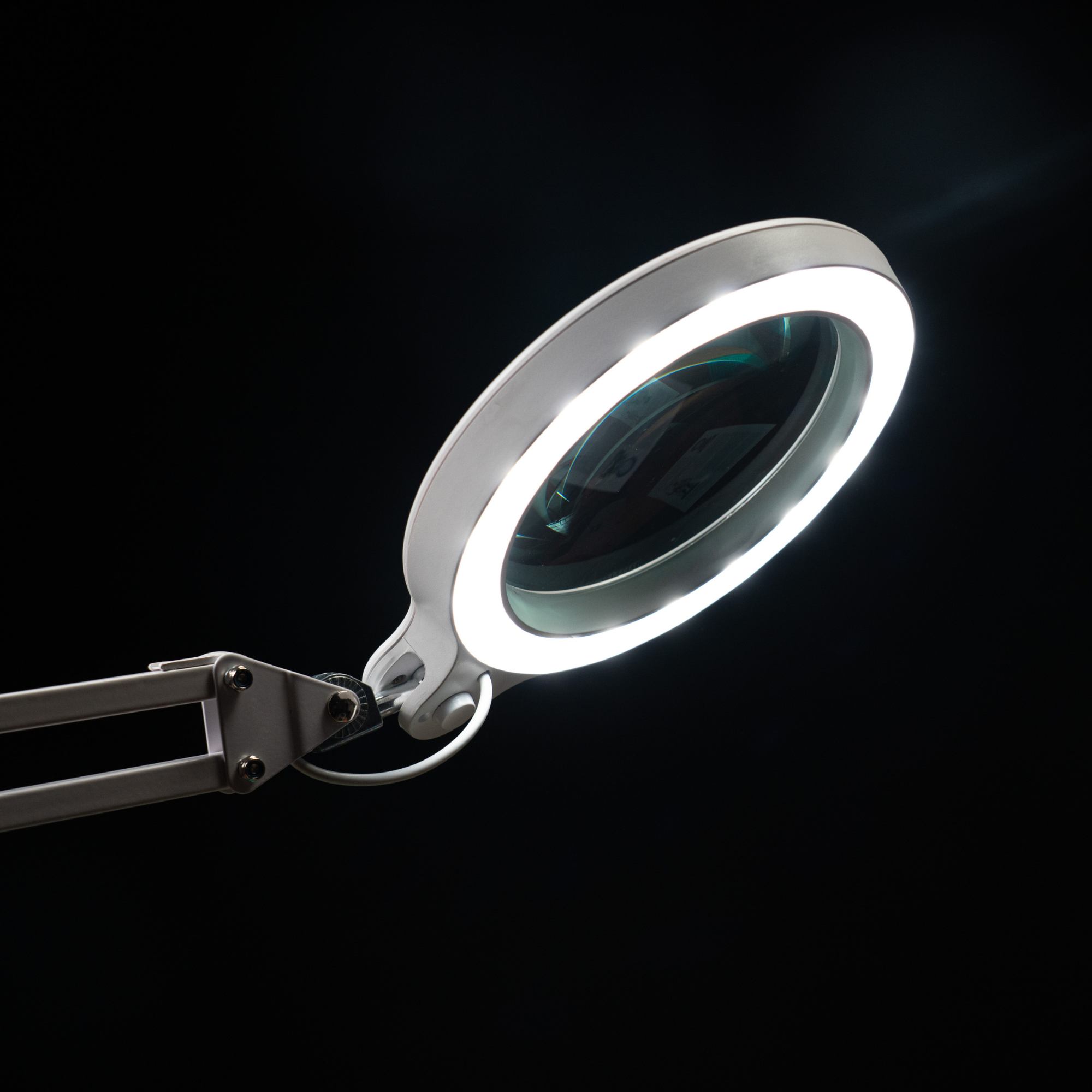 Daylight Mag S+ Floorstand™ höhenverstellbare Stehlampe [EN1230]