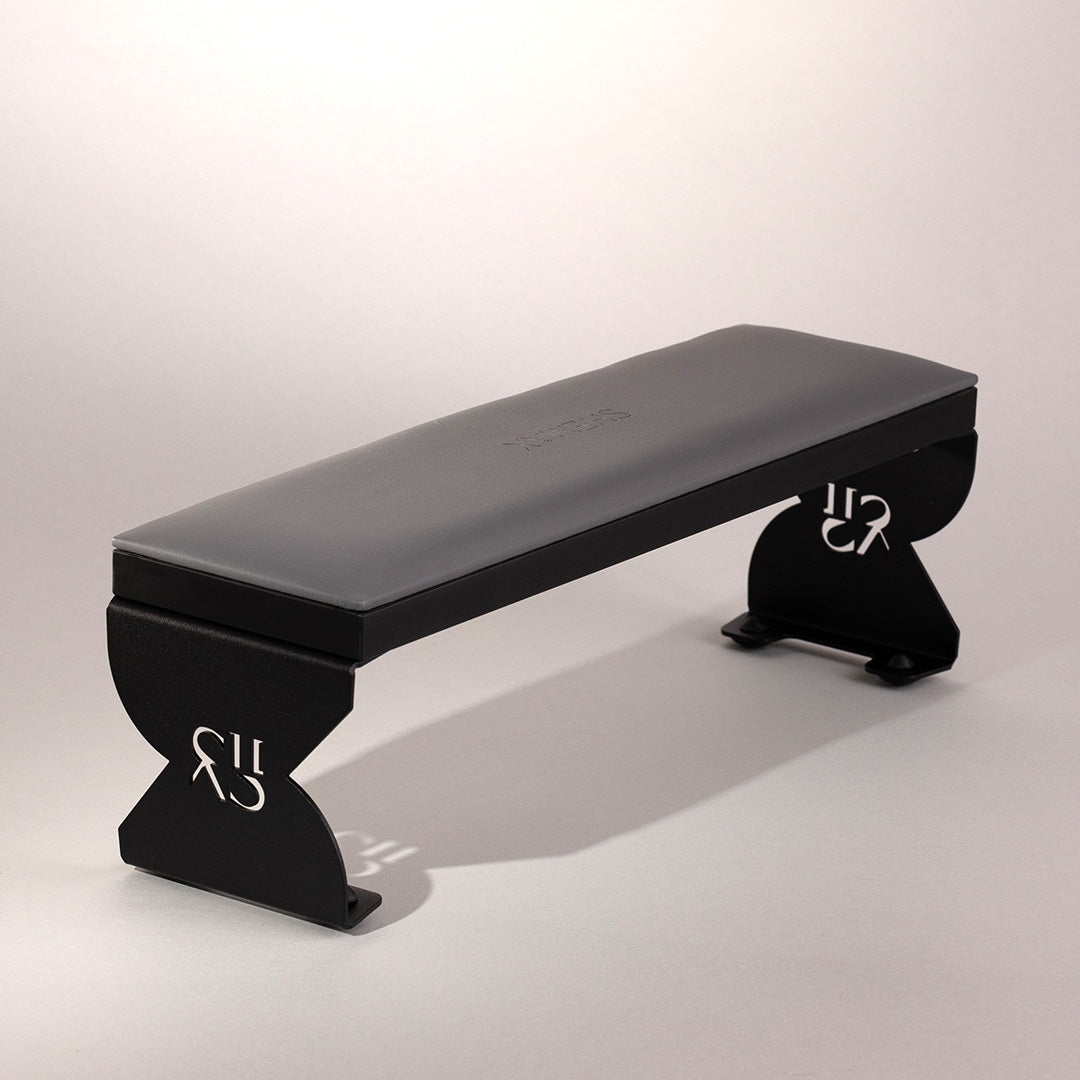 SHEMAX Armrest grey on black legs