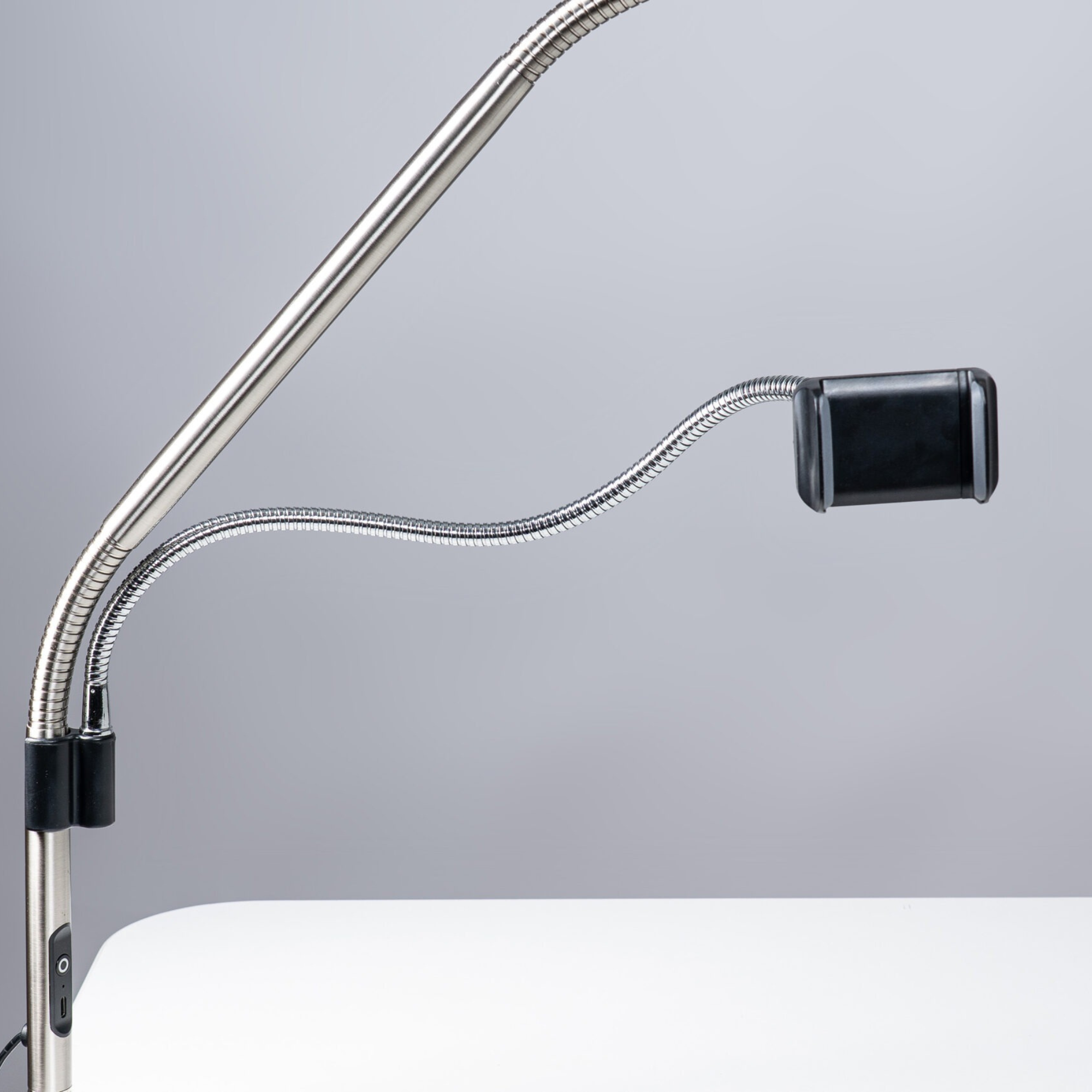 „Daylight Flexi“ telefono laikiklis, skirtas „Techne 2“, „Slimline Table“ ir „Electra Table“ lempoms