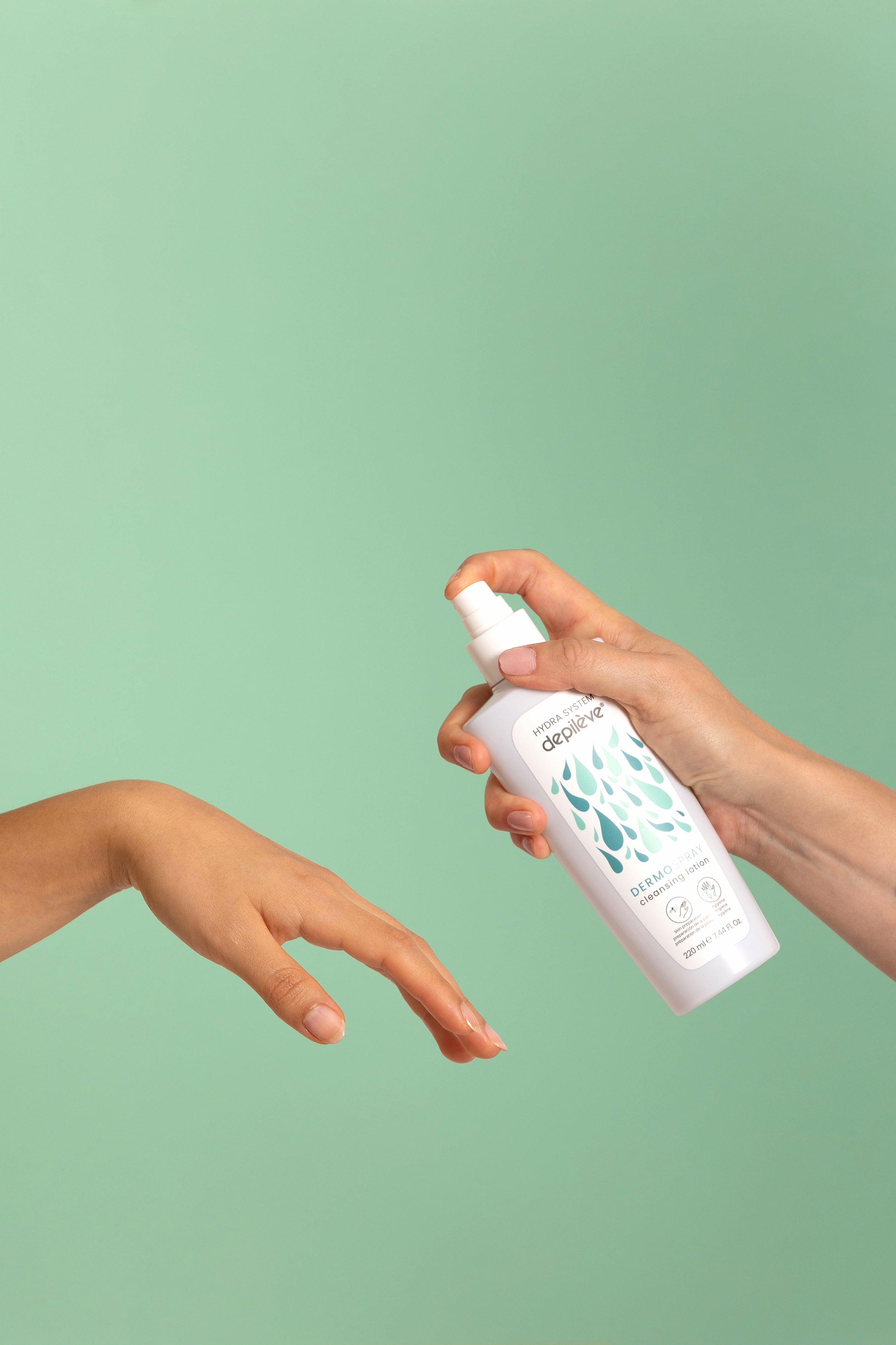 Depileve DERMO SPRAY Антисептический очищающий спрей 220 мл